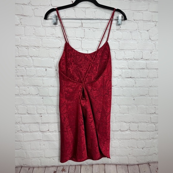 VTG Victoria’s Secret red Slip dress chemise Size S - Picture 2 of 7